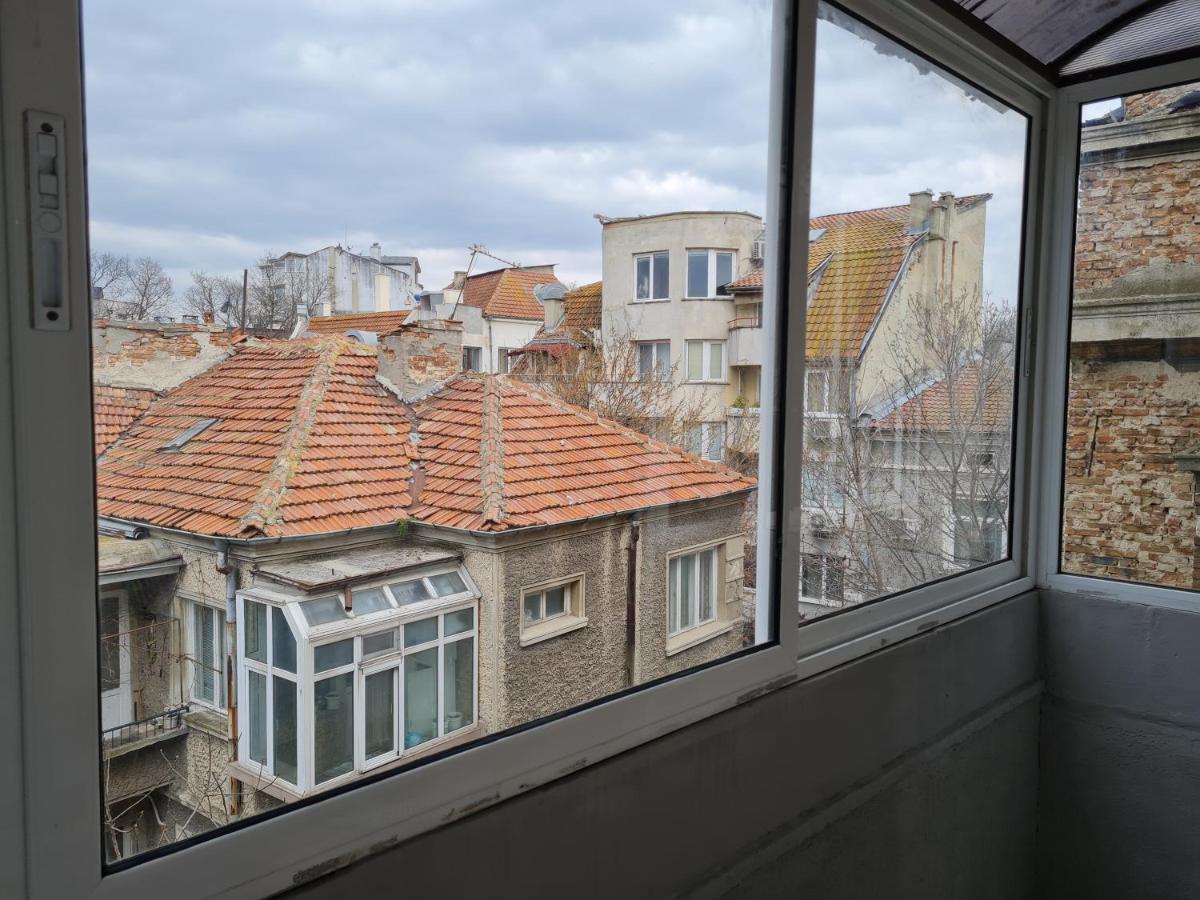 Spacious Apartment "Sunny Sofia" In The Heart Of Varna City Exterior foto