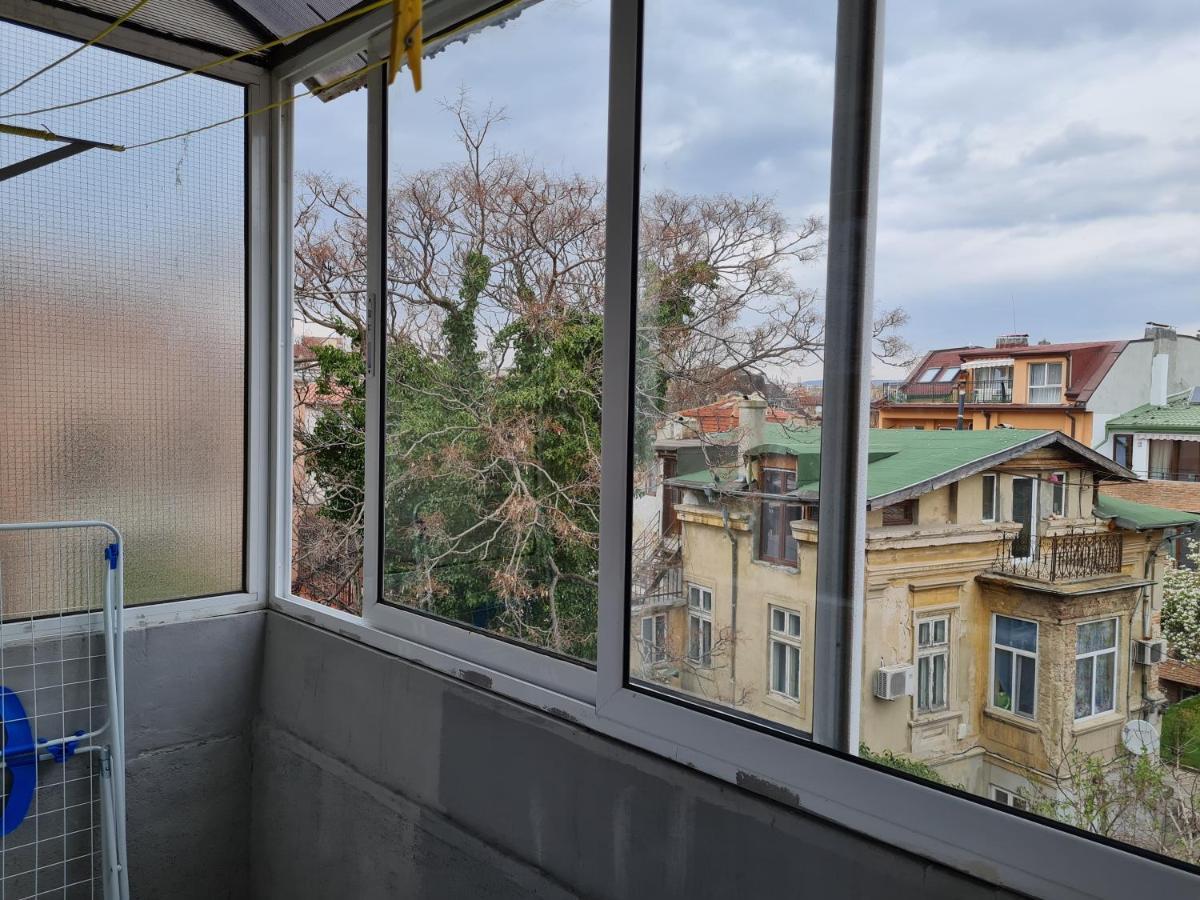 Spacious Apartment "Sunny Sofia" In The Heart Of Varna City Exterior foto